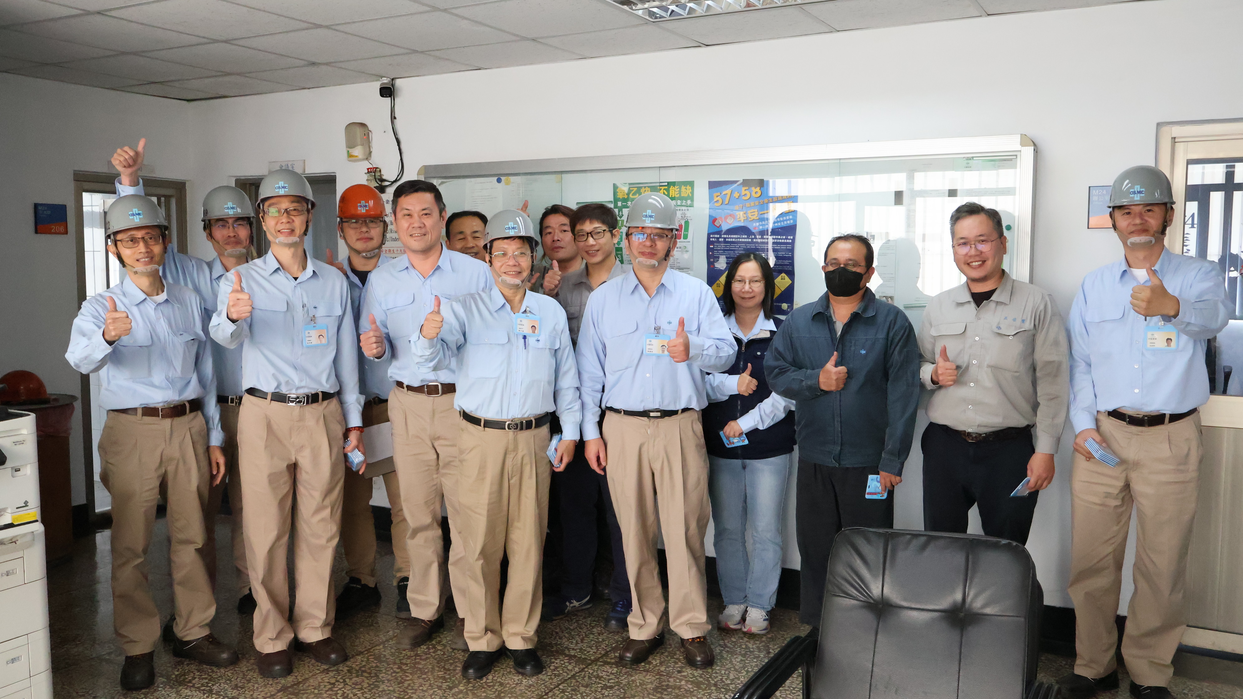 中機經營團隊新春拜年 ⟡.· 喜氣洋洋